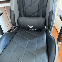 【未使用に近い】ゲーミングチェア（GXTRACE）の画像