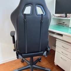 【未使用に近い】ゲーミングチェア（GXTRACE）の画像