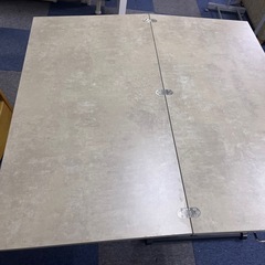 机　折り畳みの画像