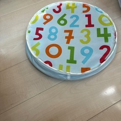 ボール プール、仮面ライダー収納ケース付きおもちゃセット！（お譲り主決定済み）の画像