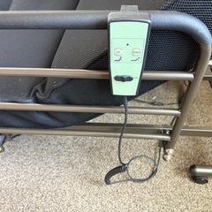 介護ベッド　電動リクライニングベッドの画像