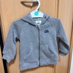 カバーオールとパーカー80の画像