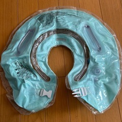 赤ちゃん用浮き輪の画像