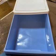 衣装ケースの画像