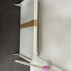 可動棚、レールの画像