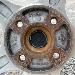 エンケイ ozレーシング114.3 15インチ6j 4本タイヤ付きの画像