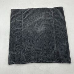 【現状品】座布団 2枚 うすめ 四角 紺色/灰色 生活雑貨 生活備品の画像