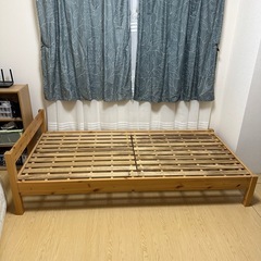 無印良品木製ベッドの画像
