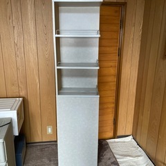 収納棚の画像
