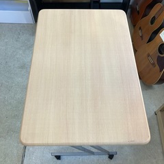 K2511-317 不二貿易 キャスター付きデスク 作業台 ナチュラル キズ汚れ有り の画像