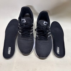 ナイキ ラン スイフト(ブラック×ホワイト) ランニングシューズ　27せんちセンチの画像