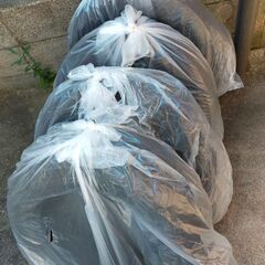 205/60/16スタッドレスタイヤ4本セットの画像