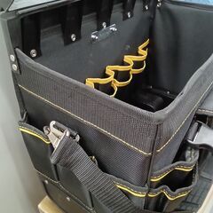 ★リユースのサカイ水戸店★  工具箱 ブラック H×D×W クリーニング済み MT6326の画像