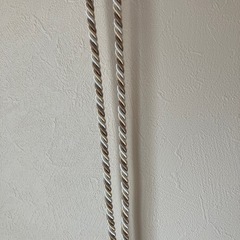 カーテンタッセル　ゴールド✖️ホワイト系の画像