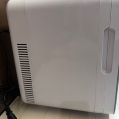 SEMBIKOミニ冷蔵庫の画像