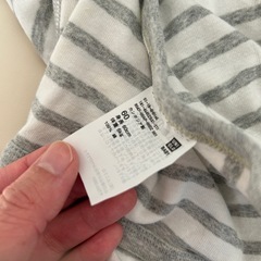 ユニクロ　ロンパース　60サイズ　の画像