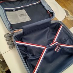 ★リユースのサカイ水戸店★ ベラージ キャリーケース  H51×D22×W39 クリーニング済み MT6327の画像
