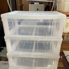 クローゼット収納　4段　中古の画像