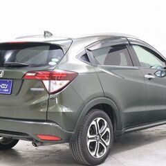 😙自社ローン✨シートヒーター付き！人気SUVのハイブリッド！ホンダのヴェゼルが入庫！の画像