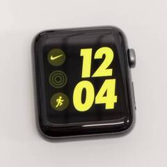 Apple Watch Nike Series 3/GPS/42mm/A1859/スペースグレー〈MTF42J/A〉の画像
