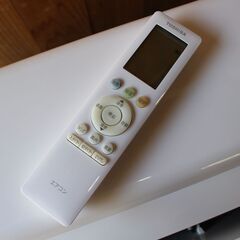 329)TOSHIBA 東芝 ルームエアコン RAS-H251M(W) RAS-H251MA 2022年製 主に8畳の画像