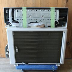 329)TOSHIBA 東芝 ルームエアコン RAS-H251M(W) RAS-H251MA 2022年製 主に8畳の画像