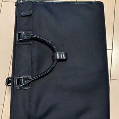 就活用のカバンの画像