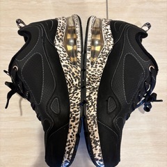 スケッチャーズ UN02 - SPOT-TASTIC! レディースシューズの画像