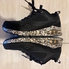 スケッチャーズ UN02 - SPOT-TASTIC! レディースシューズの画像