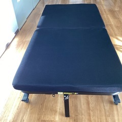 折りたたみリクライニングベッド【町田市再生家具】252415の画像