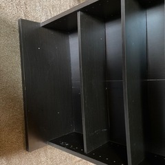 収納棚の画像