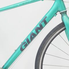 GIANT ESCAPE R3 2020年モデル クロスバイクの画像