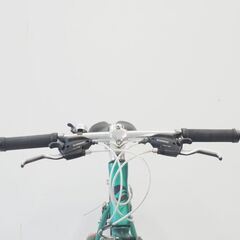 GIANT ESCAPE R3 2020年モデル クロスバイクの画像