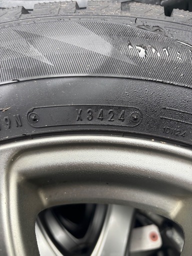 24年製 195/65R15　スタッドレスアルミセット　4穴　5穴マルチ　PCD100 