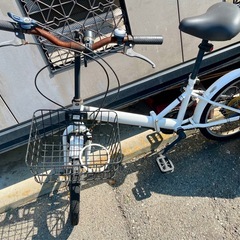 折りたたみ自転車の画像