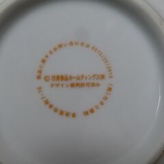 チキンラーメン柄のどんぶりの画像