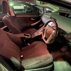 車検1年半程 30後期 プリウスの画像