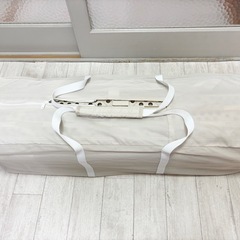 アップリカApricaココネルエアーベビーベッド　ミルク色の画像