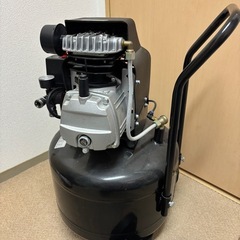 ⭐️デューティー エアコンプレッサー SGLF9137-40LV 40Lの画像