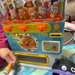 アンパンマン自動販売機の画像