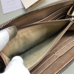 良品 ジミーチュウ ラウンドファスナー 長財布 男女の画像