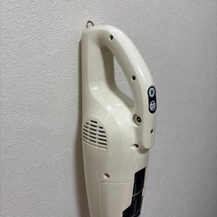 コードレス掃除機　マキタの画像