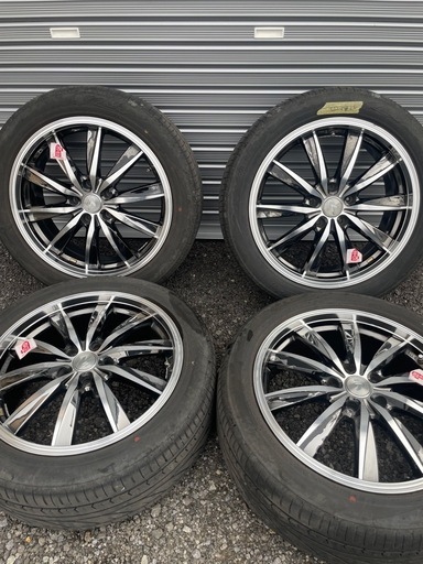 レオニス　タイヤホイール　18インチ