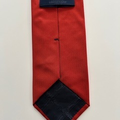 ロンシャンLongchampネクタイ レギュラータイ red レッド　赤色系 モザイク柄  シルク絹 長さ　約142センチ 大剣幅　約9.2センチ メンズ（men’s）男性用、紳士の画像