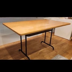 unico(ウニコ)ダイニングテーブル FUNEAT(ファニート)の画像