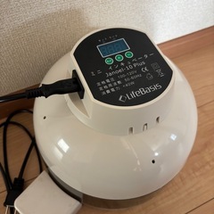インキュベーターの画像