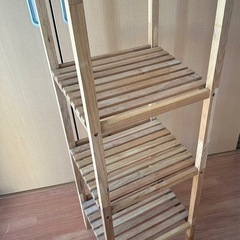 木製ラックの画像