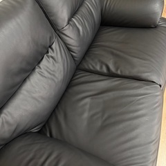 二人掛けソファー
の画像