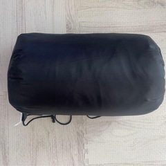 スリーピングバッグ 210cm x 75cm 黒の画像