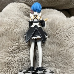 メイドフィギュア　２０cmの画像